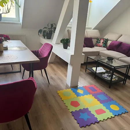 Frida Apartamento Nova Bana